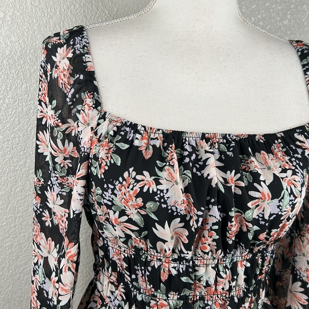 Miami Black Floral Boho Romantic Bell Sleeve Flowy Summer Top Size Small - Picture 3 of 7
